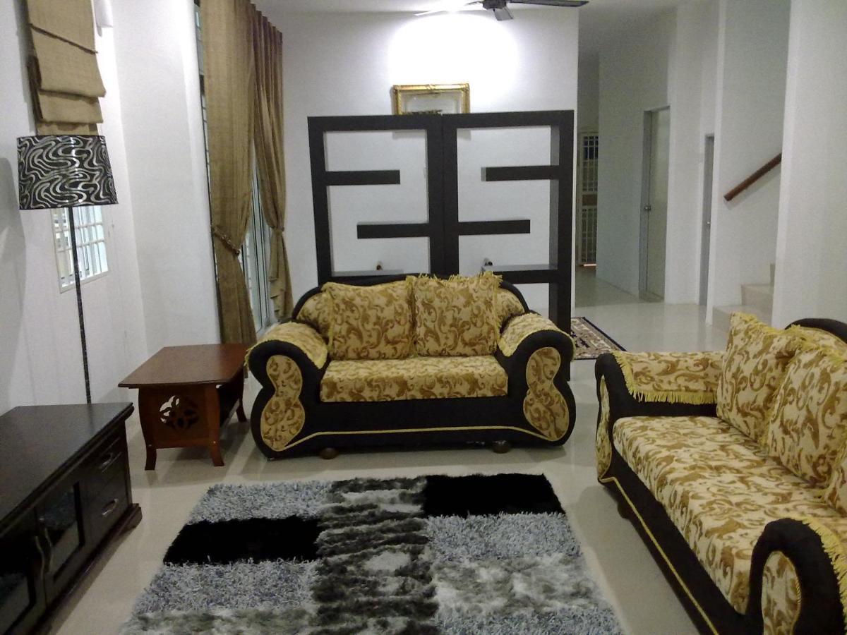 Casa D'Astana Homestay Sungai Petani For Muslim Only מראה חיצוני תמונה