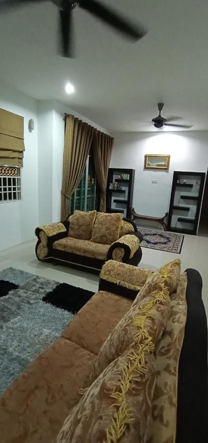 Casa D'Astana Homestay Sungai Petani For Muslim Only מראה חיצוני תמונה