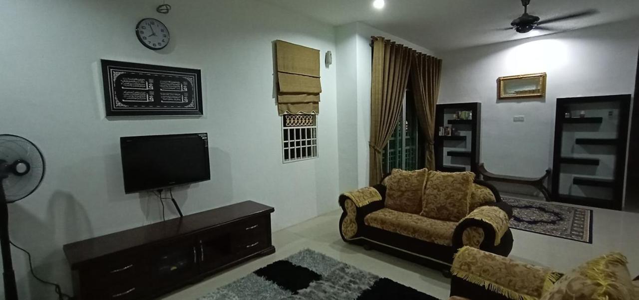 Casa D'Astana Homestay Sungai Petani For Muslim Only מראה חיצוני תמונה